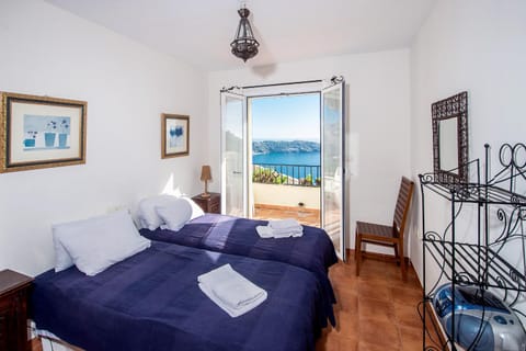 Bedroom, Sea view