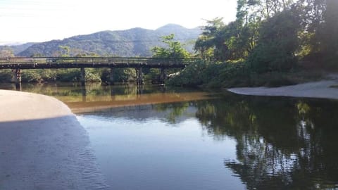 CONDOMÍNIO ILHAS DO JUQUEHY House in São Sebastião