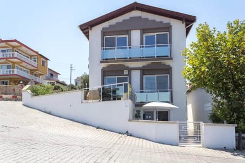 BougainvillaStudio Condo in Cesme