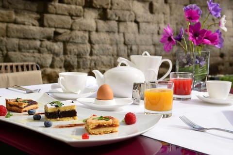 Garden, Garden view, Breakfast