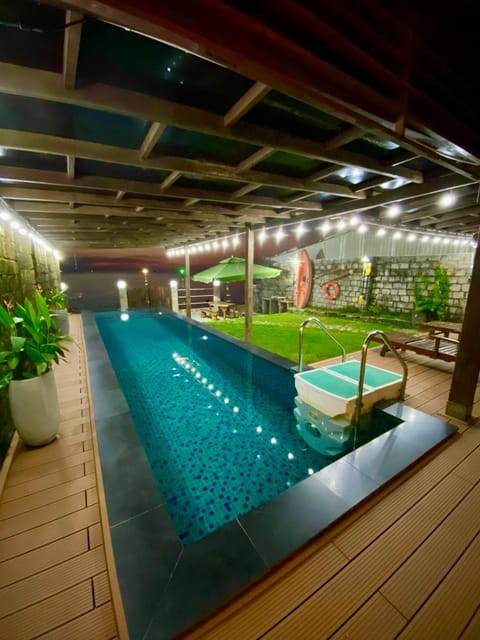 KaoCat Sea Villa w/3BR 2BA AC 3km to DT & NightMK Apartment in Phu Quoc