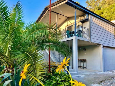 Property building, Spring, Day, View (from property/room), Balcony/Terrace, Garden view