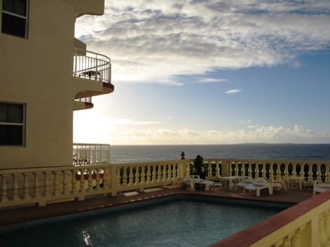 Day, View (from property/room), Balcony/Terrace, Pool view, Sea view, Swimming pool