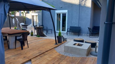 Balcony/Terrace, Seating area