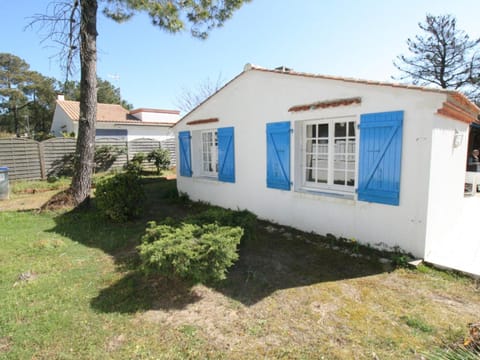 Maison de vacances au calme à 50m de la plage, La Tranche-sur-Mer - FR-1-22-299 House in La Tranche-sur-Mer