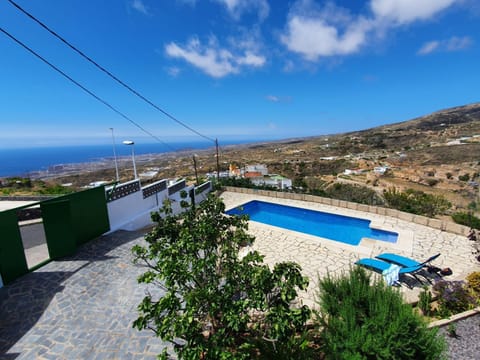 Patio, Garden view, Mountain view, Pool view, Swimming pool