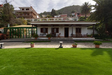 La Palmera - Santa Brígida, 3 dormitorios House in Palmas de Gran Canaria