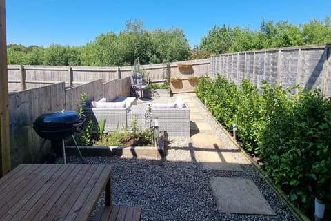 Cosy townhouse near Kidwelly Apartment in Wales