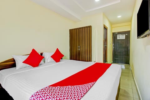 OYO Adhin Residency Hotel in Secunderabad
