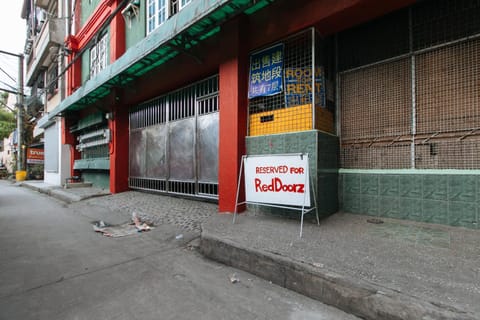 Property building, Street view