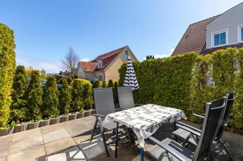 Day, Garden, View (from property/room), Balcony/Terrace