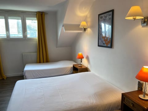 Hôtel Restaurant l'Annexe Hotel in Saint-Valery-en-Caux