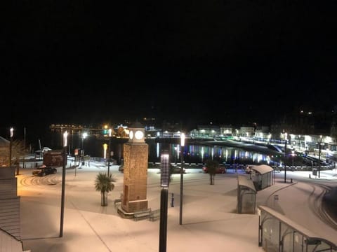 Property building, Night, City view