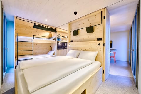 Bed, Bedroom, bunk bed