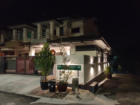 Just Austin Guesthouse Bed and Breakfast in Ipoh
