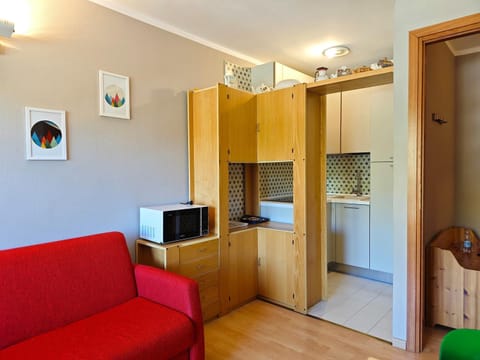 Hostdomus - Color Apartment Apartment in Sestriere