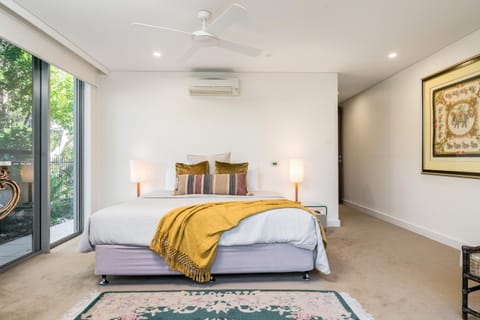 The Oasis Apartments and Treetop Houses Apartment hotel in Byron Bay