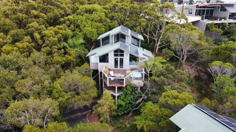 The Oasis Apartments and Treetop Houses Apart-hotel in Byron Bay