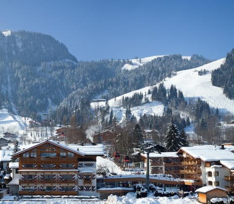 Property building, Winter, Mountain view