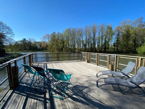 Patio, Spring, Natural landscape, View (from property/room), Balcony/Terrace