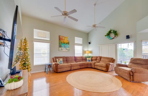 Weeki Wachee River Home on Main River by Park! House in Spring Hill