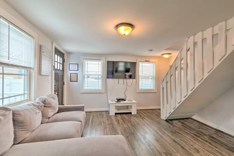 Modern Townhome Walk to Beach, Bars and Eats! House in Seaside Heights