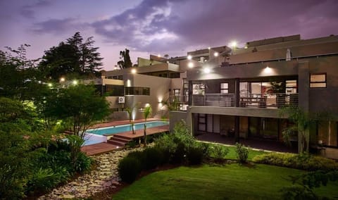 Dynasty Forest Sandown Self Catering Hotel Hotel in Sandton