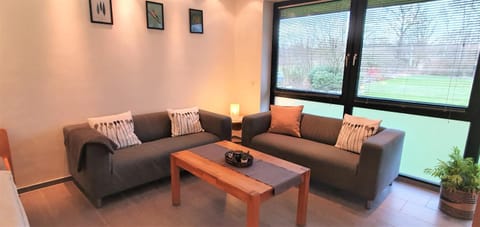 Living room, Photo of the whole room, Bedroom