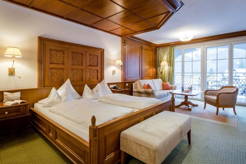 Living room, Photo of the whole room, Bedroom