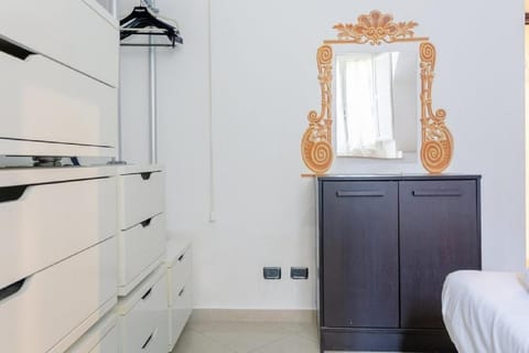 Photo of the whole room, wardrobe