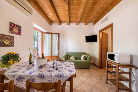 Kitchen or kitchenette, kitchen