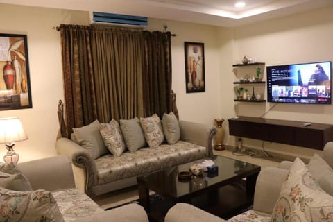 Elegant & Charming One Bed Apartment In Bahria Town Condominio in Islamabad