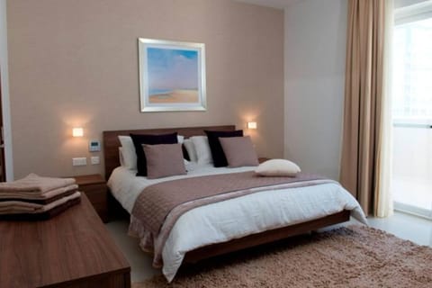 Quisisana Apartments - Cast Renting Apartment in Sliema