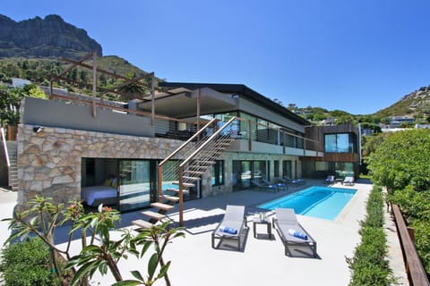 Property building, Mountain view, Swimming pool