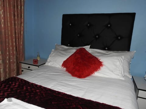 Montana Guest House Bed and Breakfast in Pretoria