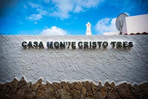 Casa Monte Cristo Tres Chalet in Lagos