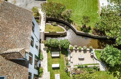 Property building, Bird's eye view, Garden view