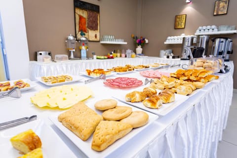 Buffet breakfast