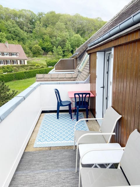 à 10 minutes à pieds de la plage, Résidence La Corniche du Mont Canisy - Traveller Award 2023 Apartment in Benerville-sur-Mer