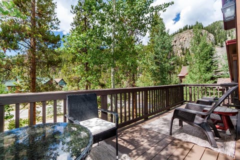 Trapper's Crossing 4 Bedroom Homes by Summit County Mountain Retreats House in Keystone