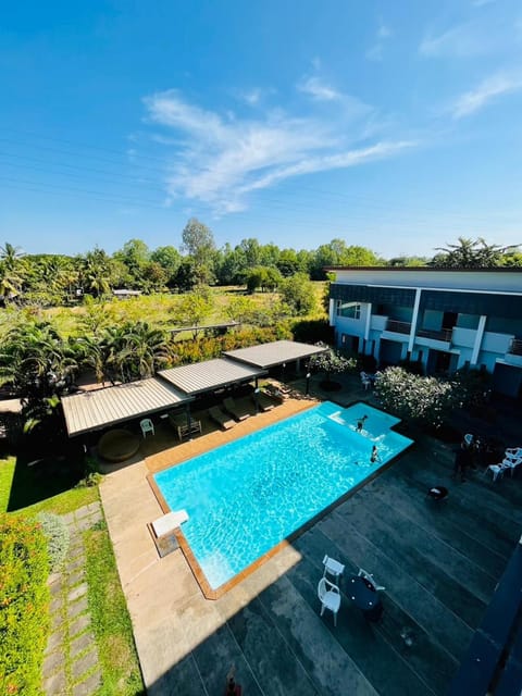 Day, Pool view, Swimming pool, Swimming pool, sunbed