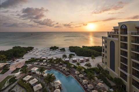 The Ritz-Carlton, Aruba Hotel in Noord