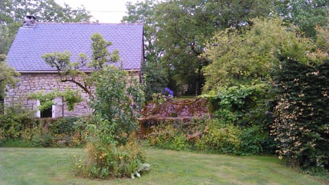 Gite A'mour Charlannes House in Argentat-sur-Dordogne