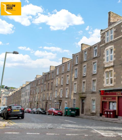 Property building, Street view