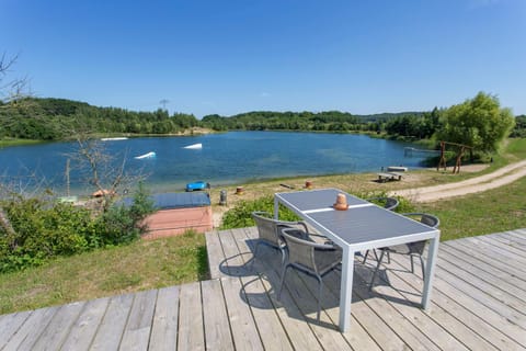 Balcony/Terrace, Lake view