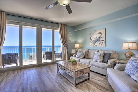 Ocean Oasis PCB Condo with Balcony and Beach Views! Condo in Long Beach