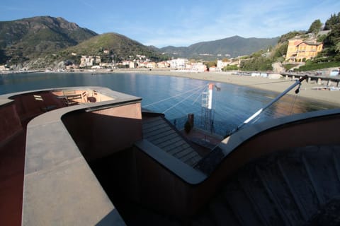 Villa La Pietra - Luxury location in Levanto, 5 Terre Apartment in Levanto