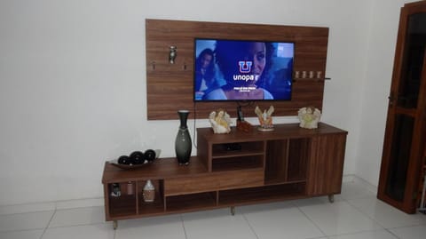 Communal lounge/ TV room, TV and multimedia