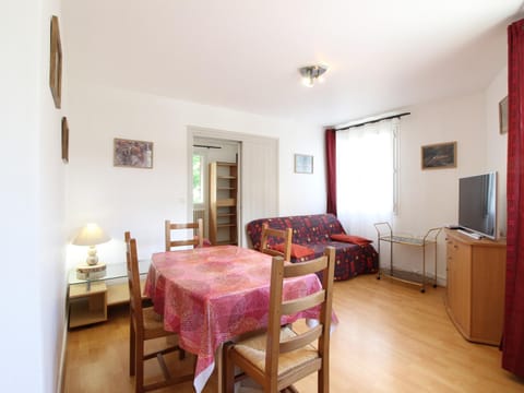 Mont-Dore : Charmant T2 en Rez-de-Jardin, Animaux Acceptés - FR-1-608-59 Apartment in Auvergne-Rhône-Alpes