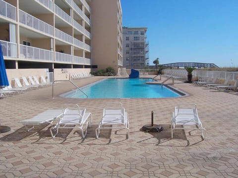 Islander Beach Resort 305 Apartment in Okaloosa Island